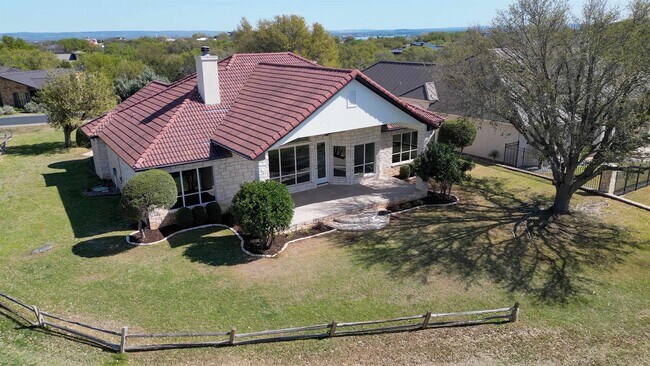 Building Photo - 1100 Broken Hills Dr