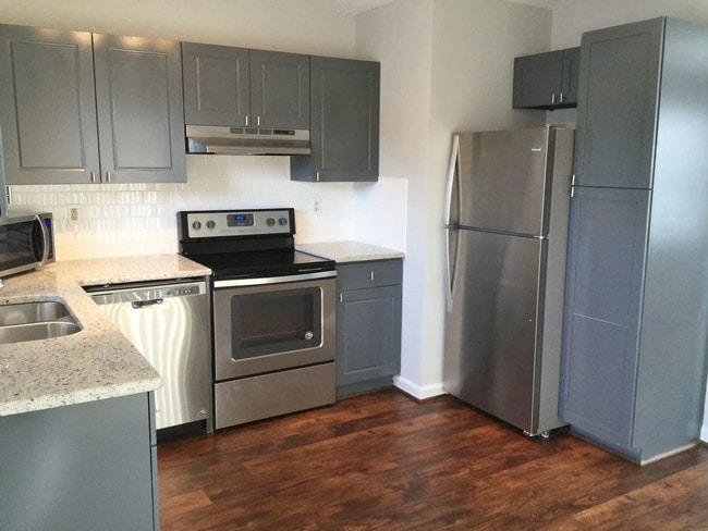 Building Photo - EAGLES DRIFT APARTMENTS