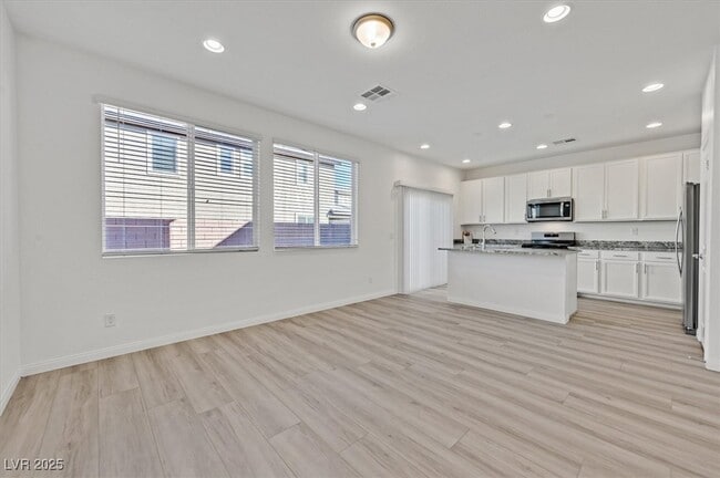 Building Photo - 8136 Rockflower St