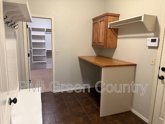 Building Photo - 3710 West 108th Ct S