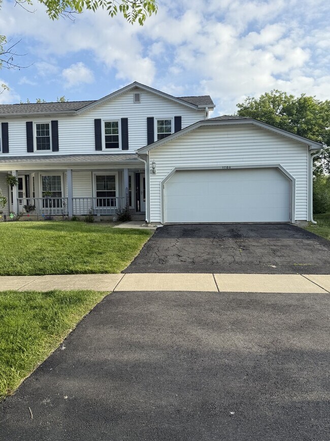 Primary Photo - 1706 Westbridge Ct