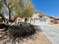 Building Photo - 15976 Elkins St