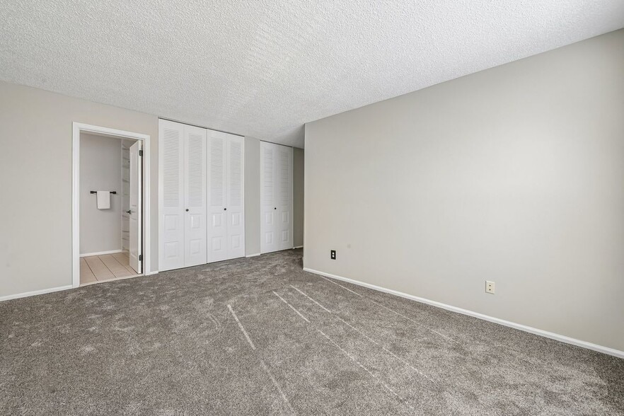 Building Photo - 3015 Lighthouse Ln