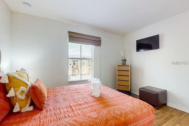 Building Photo - 2713 Roadster Ln