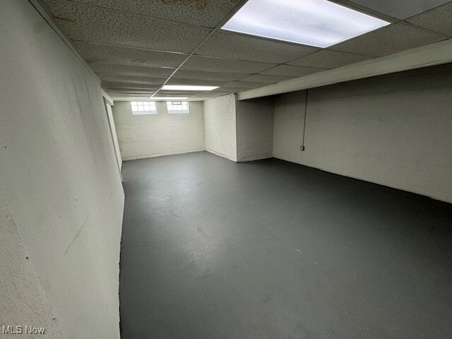 Building Photo - 385 E 271st St