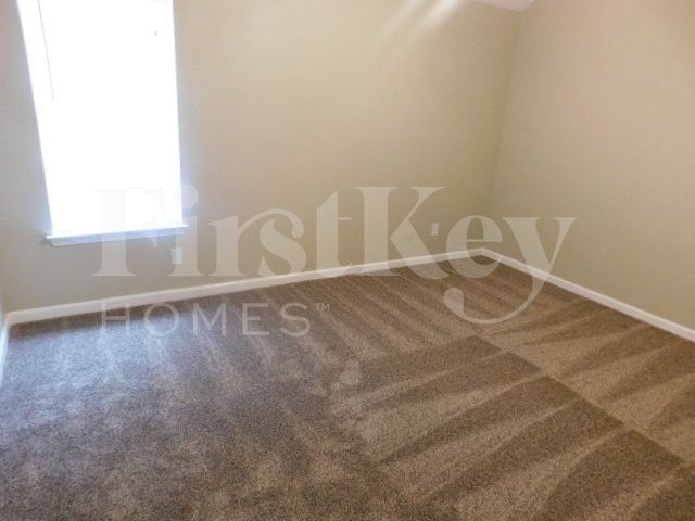 Building Photo - 2695 Laurelcrest Cove