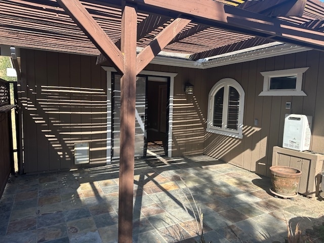 Building Photo - 41925 Long Hollow Dr