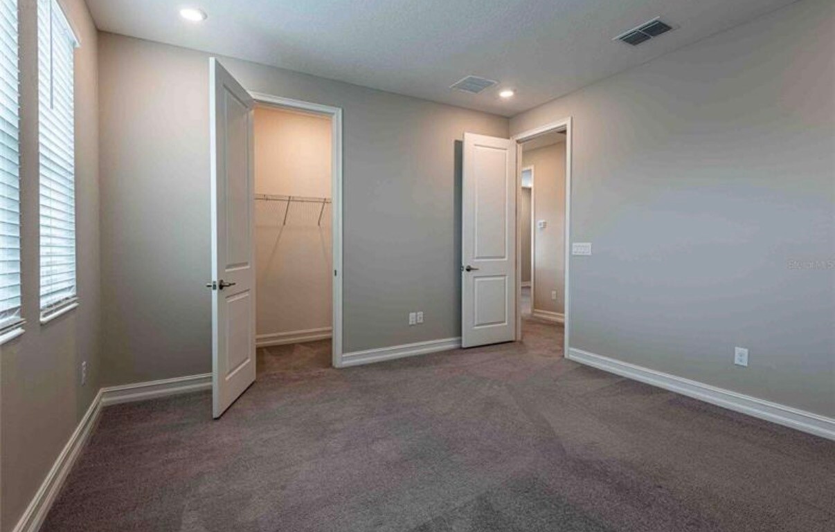 Building Photo - 4655 Almada Ln