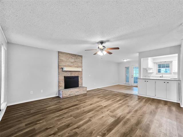 Building Photo - 1012 Woodridge Dr