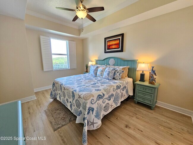 Building Photo - 590 S Banana River Dr