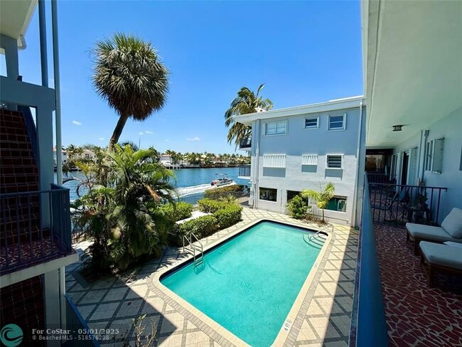 Building Photo - 2600 S Ocean Dr