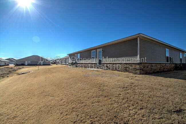 Building Photo - 5717 N 34th St