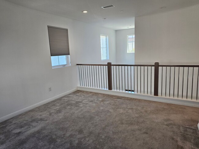 Building Photo - 20841 Acorn Cir
