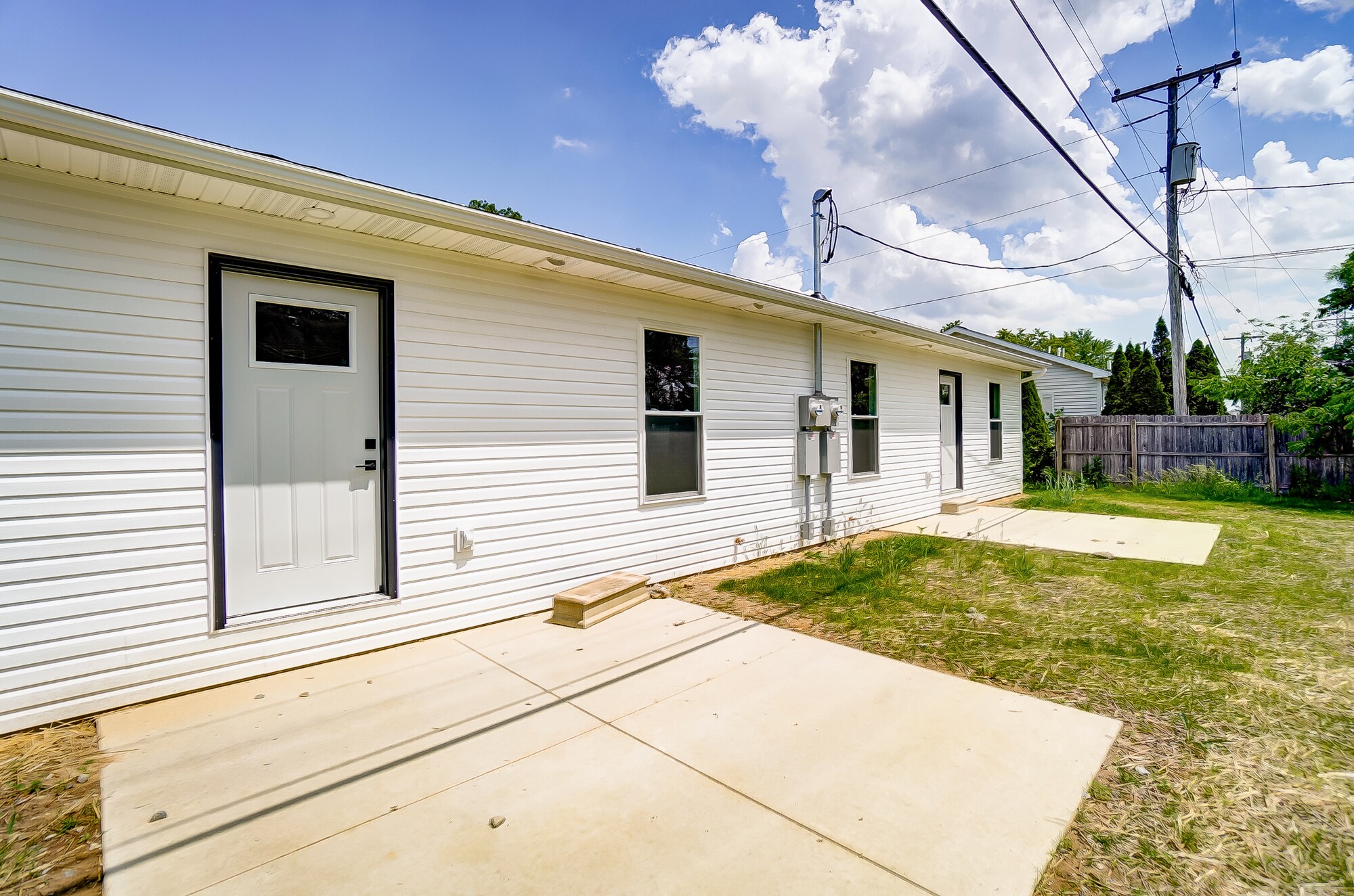 Building Photo - 3011 Cletus Pky