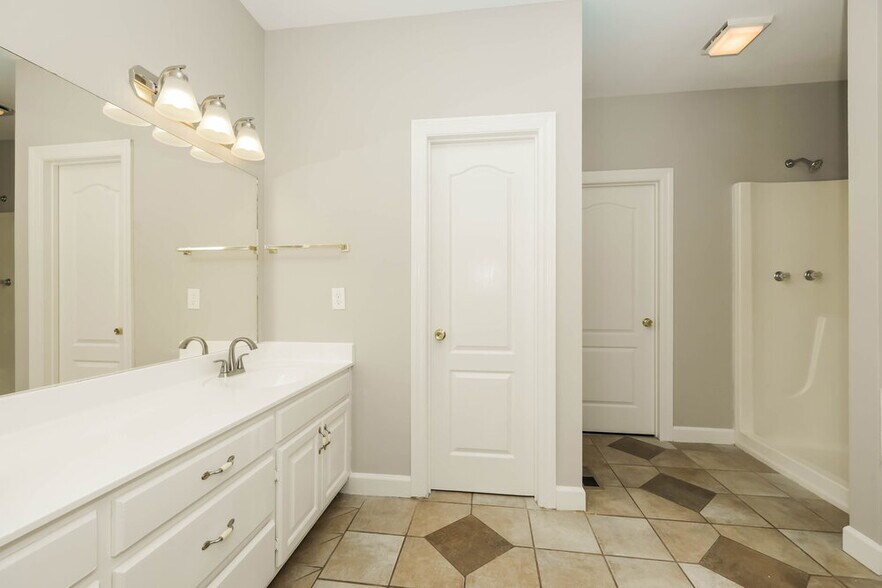 Building Photo - 2702 Soaring Eagle Ct
