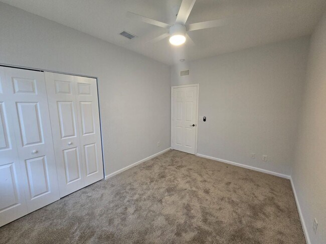 Building Photo - Bright + Spacious Home for Rent in West La...