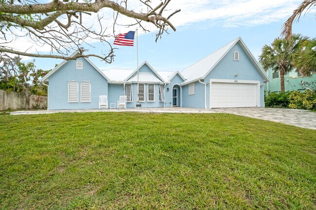 Building Photo - 4BR/2.5BA in gorgeous Melbourne Beach!