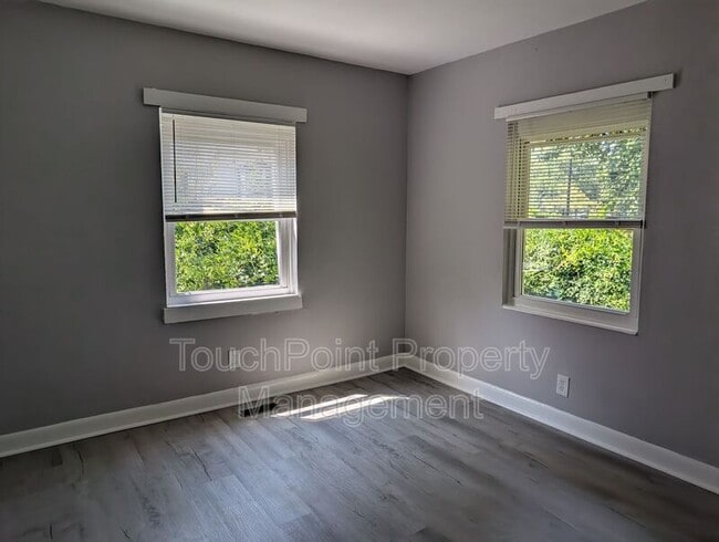 Building Photo - 3600 Morris Field Dr