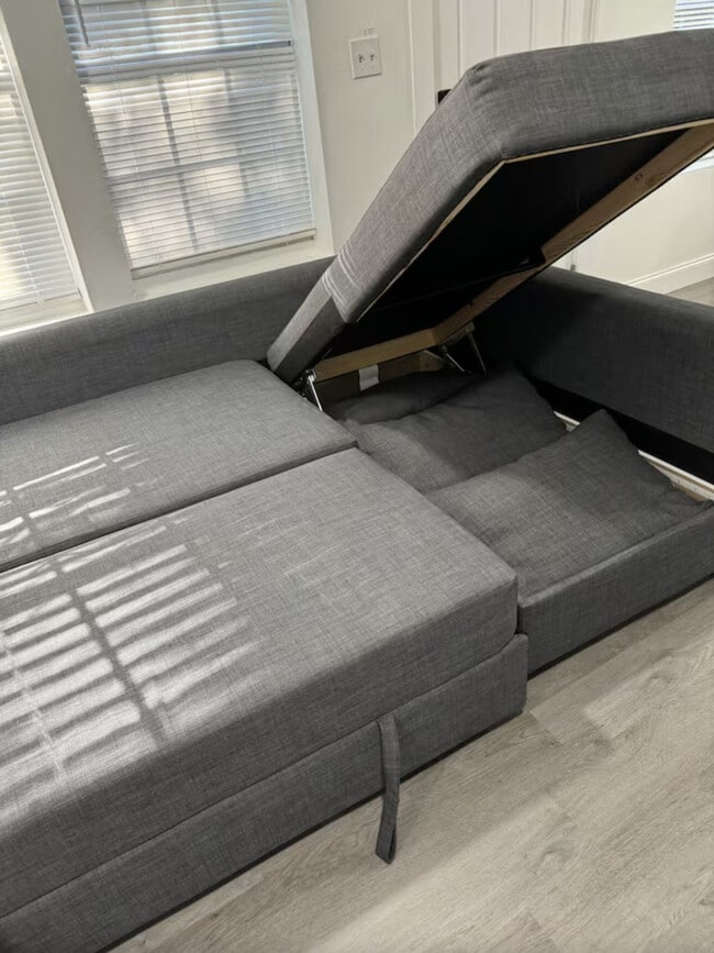 Building Photo - 2614 NW 8th St