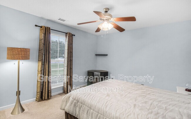 Building Photo - 141 Nandina Wy