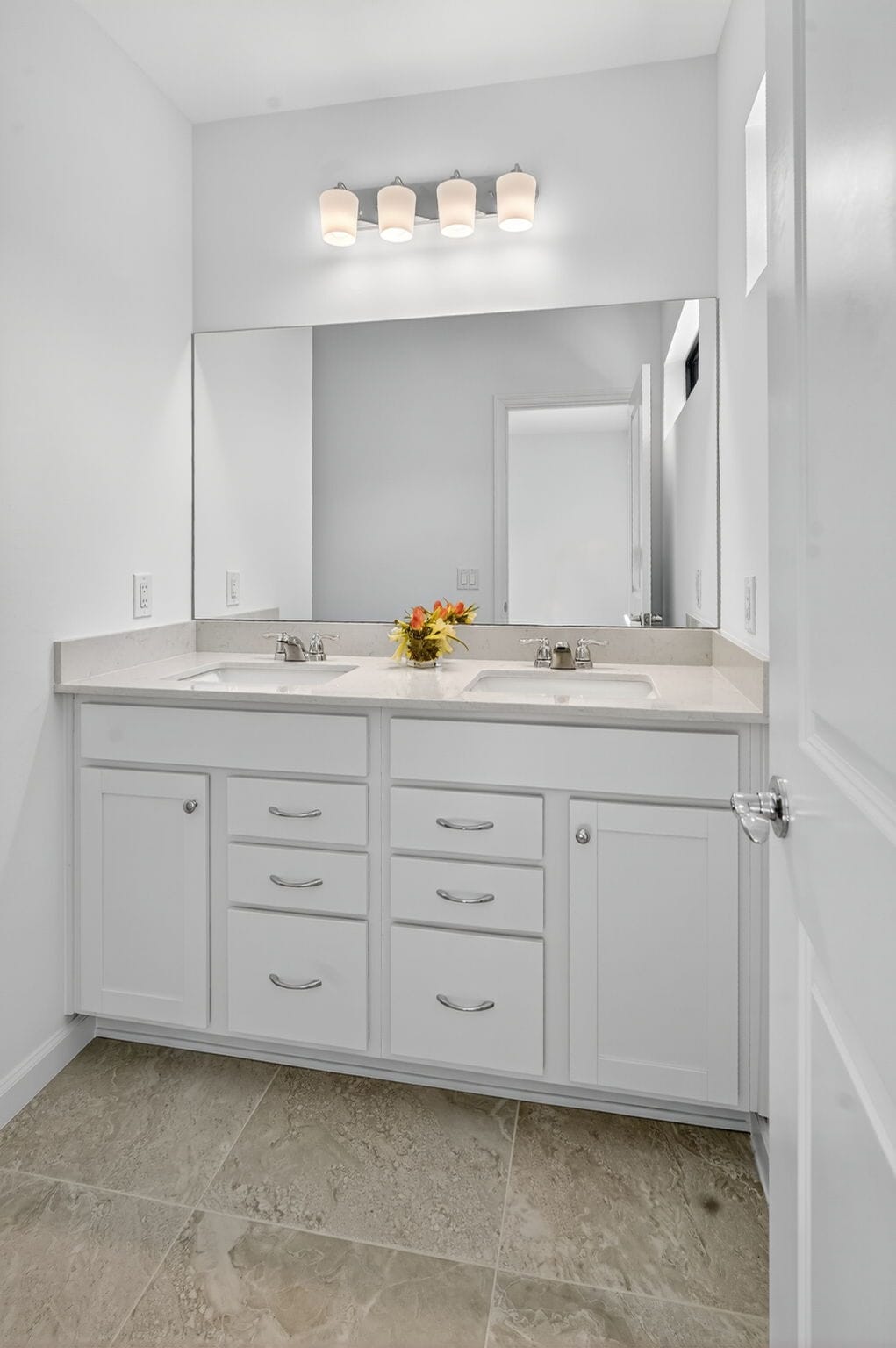 Building Photo - 27823 Solis Grande Dr