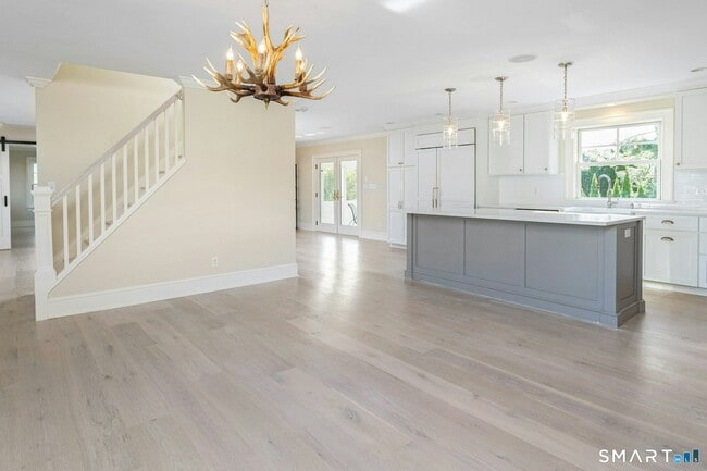 Building Photo - 46 Cook Rd