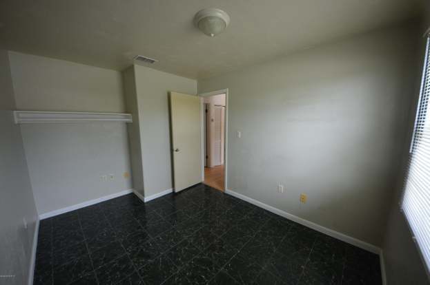 Building Photo - 871 Hawaii Ave NW