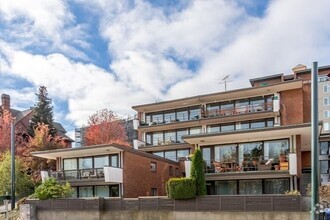 Building Photo - Harbor Terrace