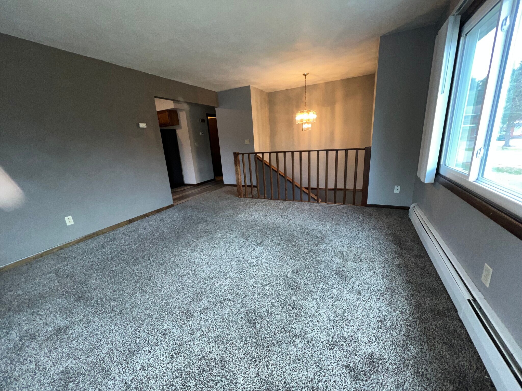 Living Room - 5415 Schmutzler St