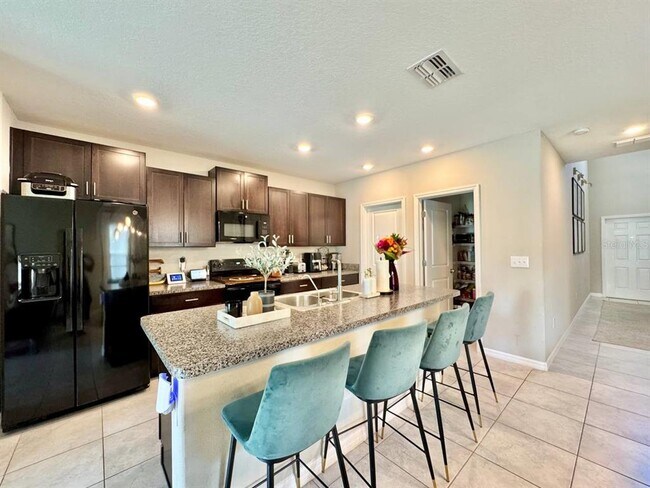 Building Photo - 7309 Canterbury Bells Ct