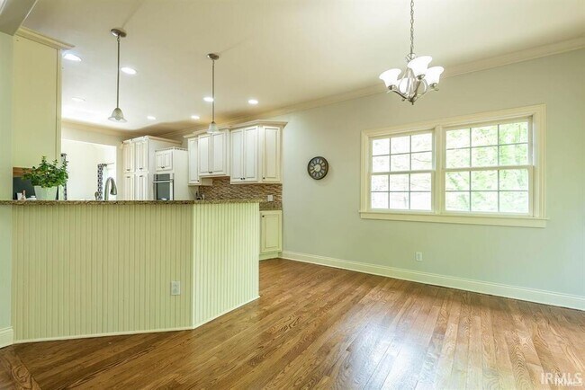 Building Photo - 1532 S Andrew Cir