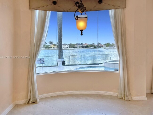 Building Photo - 5028 SW 170th Ave