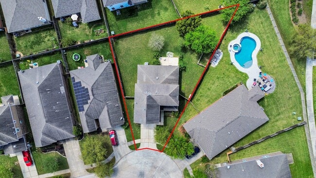 Building Photo - 1601 Bel Riposo Ln