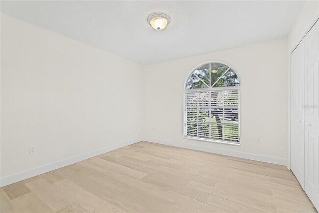 Building Photo - 2202 Cork Oak St W