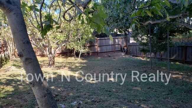 Building Photo - Charming 3-Bedroom Home in South Salinas –...