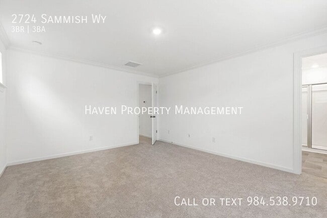 Building Photo - 2724 Sammish Way