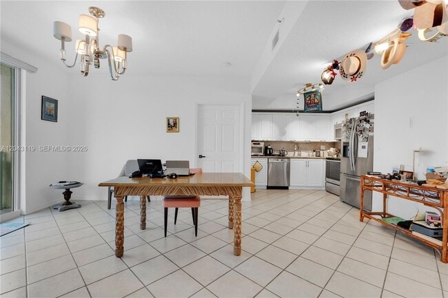 Building Photo - 3500 Coral Wy