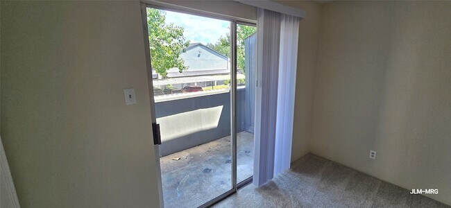 Building Photo - 9700 Leawood Blvd