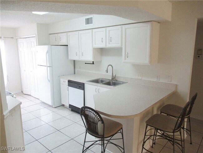 Building Photo - 3951 Leeward Passage Ct