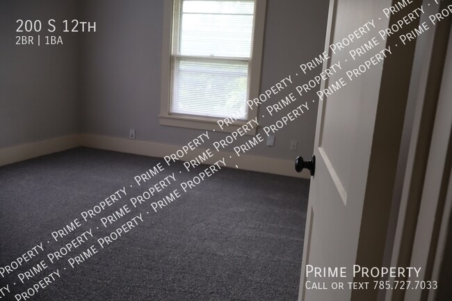 Building Photo - 200 S 12th-