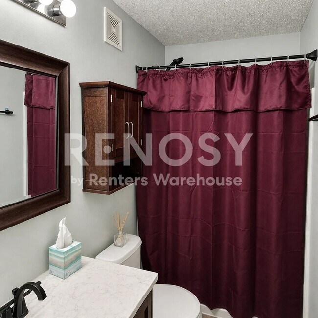 Building Photo - 2BD/2BA Townhome in Ramsey Available Now!