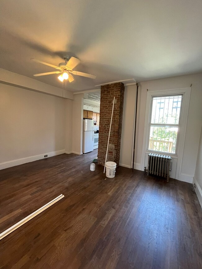 Building Photo - 309 Summit Ave