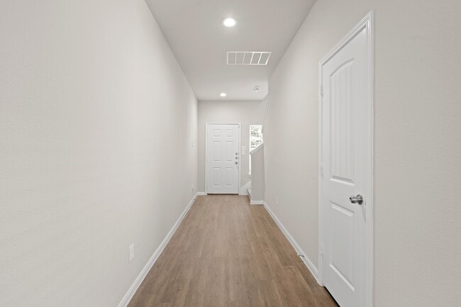 Building Photo - 5710 Esk River Trl