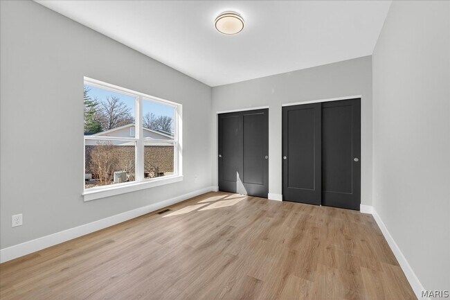 Building Photo - 15308 Batesville Ct