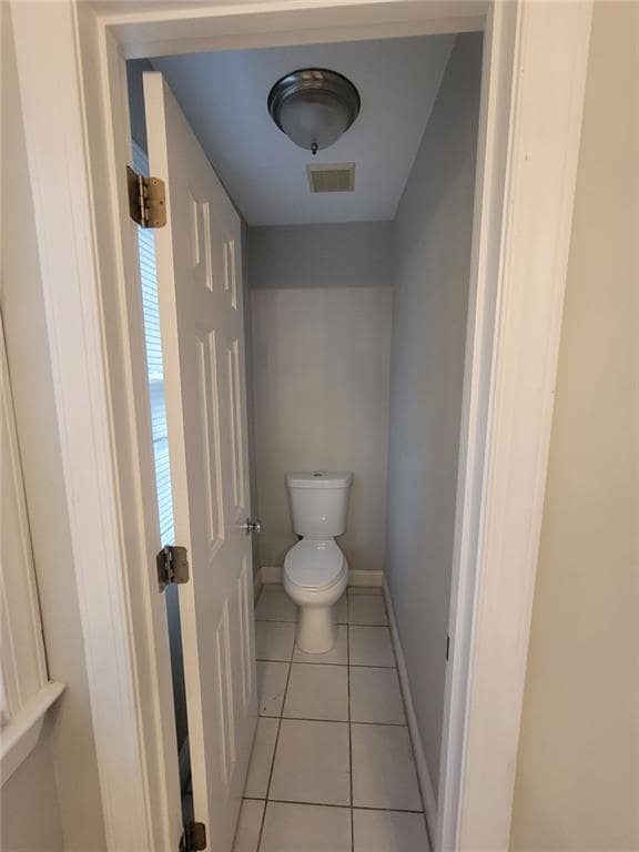 Building Photo - 51 Little St SE