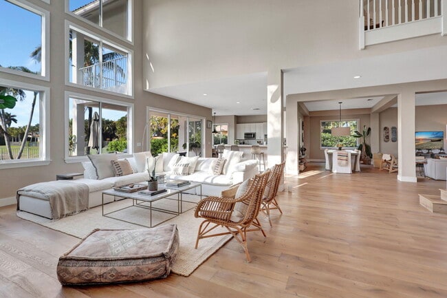 Building Photo - 11615 Paradise Cove Ln