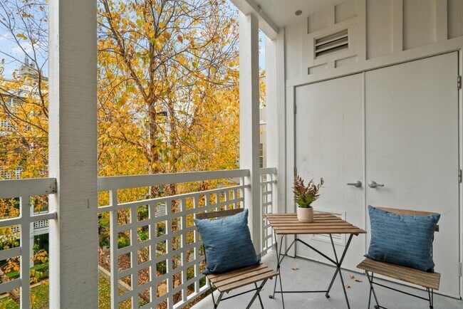 Building Photo - 3901 Lick Mill Blvd