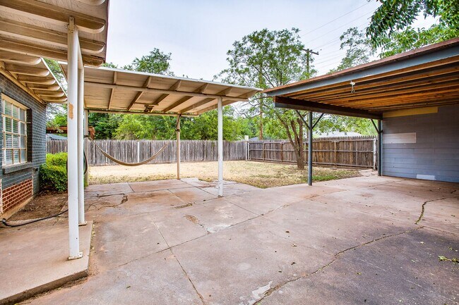 Building Photo - Pre Leasing for fall 2026! 2/2 in Tech Terrace!