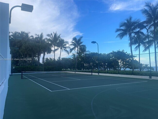 Building Photo - 9601 Collins Ave