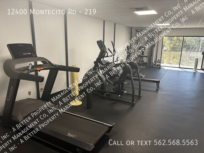 Building Photo - 12400 Montecito Rd